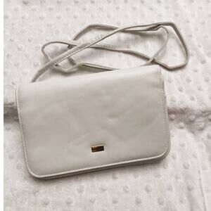 Buxton White Leather 3 in 1 ( Crossbody, Clutch, Wallet) Handbag